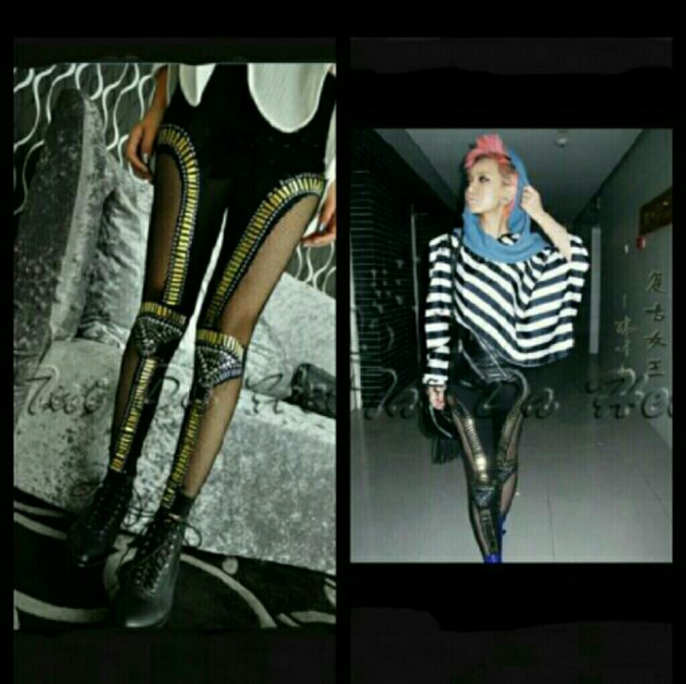 NWT EMBELLISHED FISH NET LEGGINGS SZ S